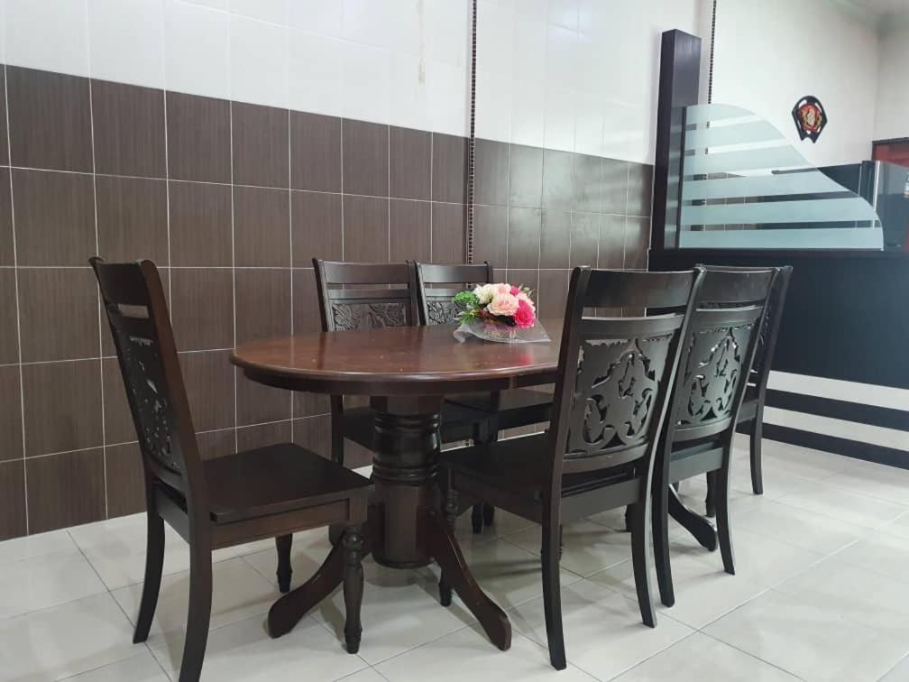 Ipoh Vacation Home Экстерьер фото